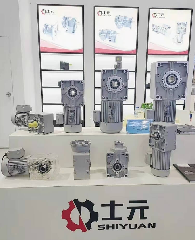 SRH型直交軸準(zhǔn)雙曲面減速機(jī)-士元電機(jī)