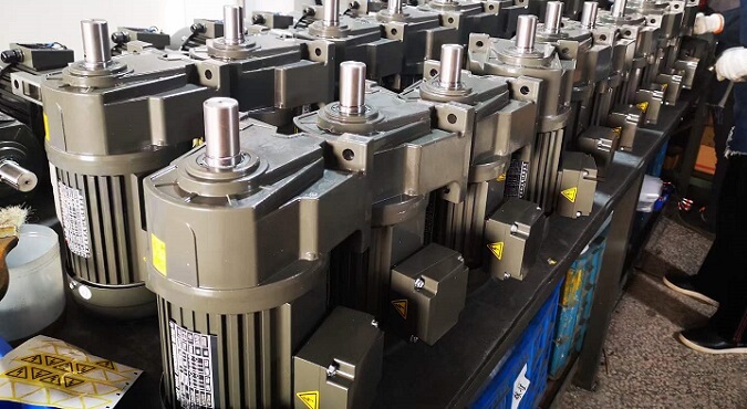 士元電機(jī)GH28-750-15S臥式減速馬達(dá)